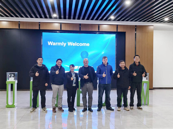 UK ဖောက်သည် Factory Audit သည် အောင်မြင်စွာ ပြီးမြောက်ပြီး သီးသန့် ထုတ်ကုန် စိတ်ကြိုက်ပြုလုပ်ခြင်းကို သဘောတူညီခဲ့သည်။